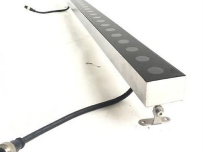 一款專利水下不銹鋼洗墻燈